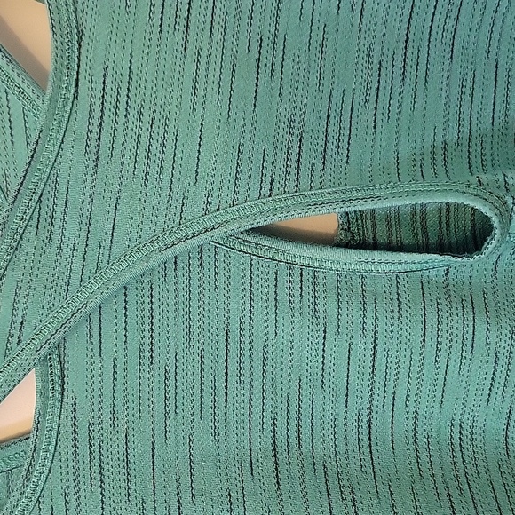 Joe Fresh Racer Back Top - Picture 5 of 6